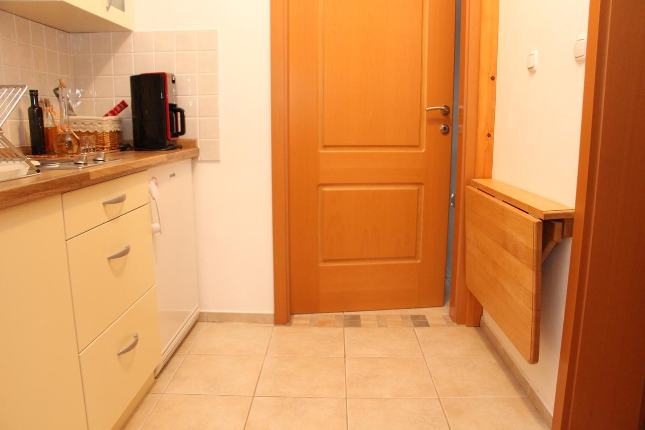 Prenocisca Angelin Hram, Tiny Apartments Markovec Extérieur photo