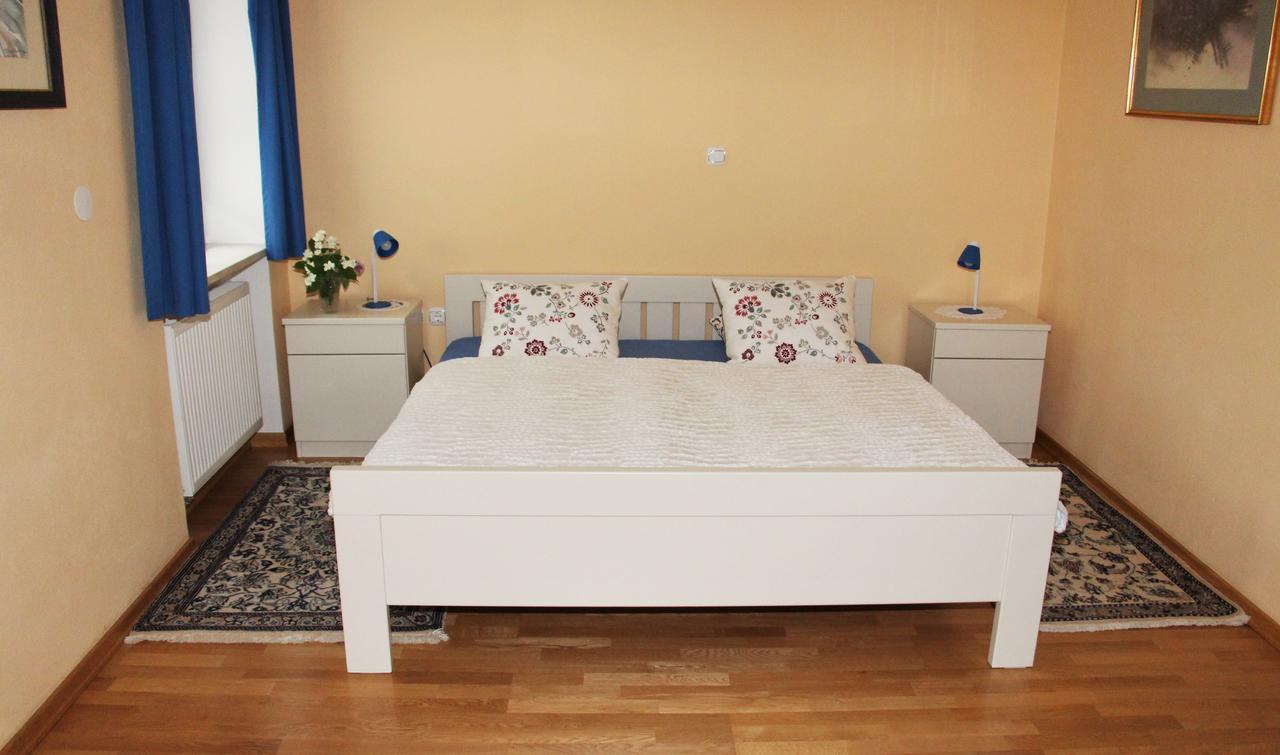 Prenocisca Angelin Hram, Tiny Apartments Markovec Extérieur photo
